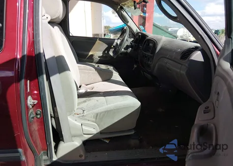 2001 Toyota Tundra Sr5 V8 из США, поврежденный, VIN 5TBRT34101S152175